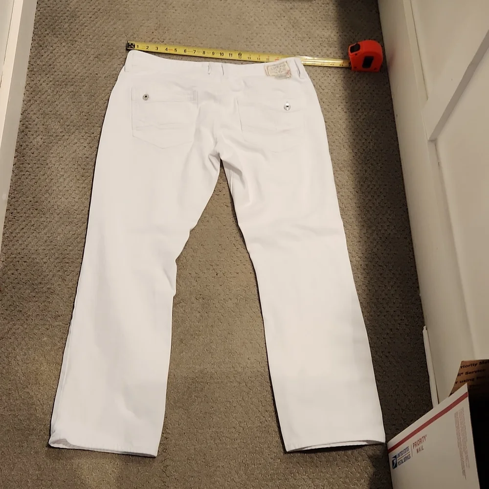 BUFFALO JEANS 